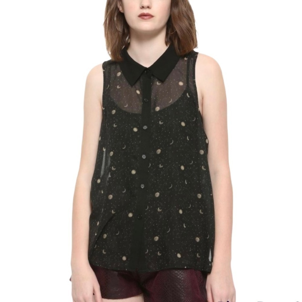 𝅺Hot Topic Celestial Chiffon Button-Up Tank Top NWT
